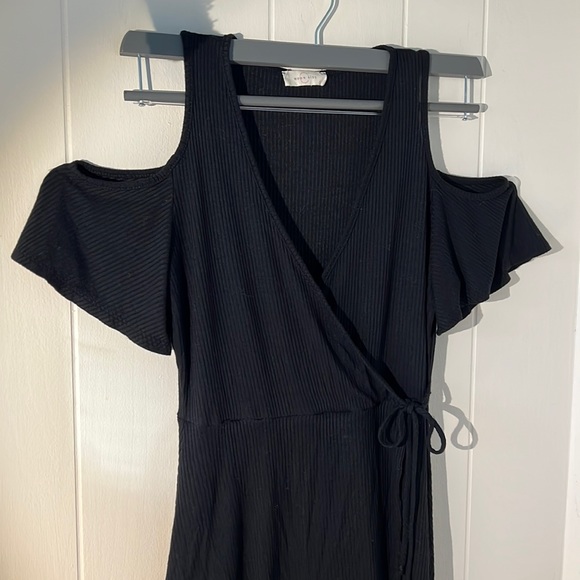 Ribbed Black Wrap Dress || Size M - Picture 1 of 5